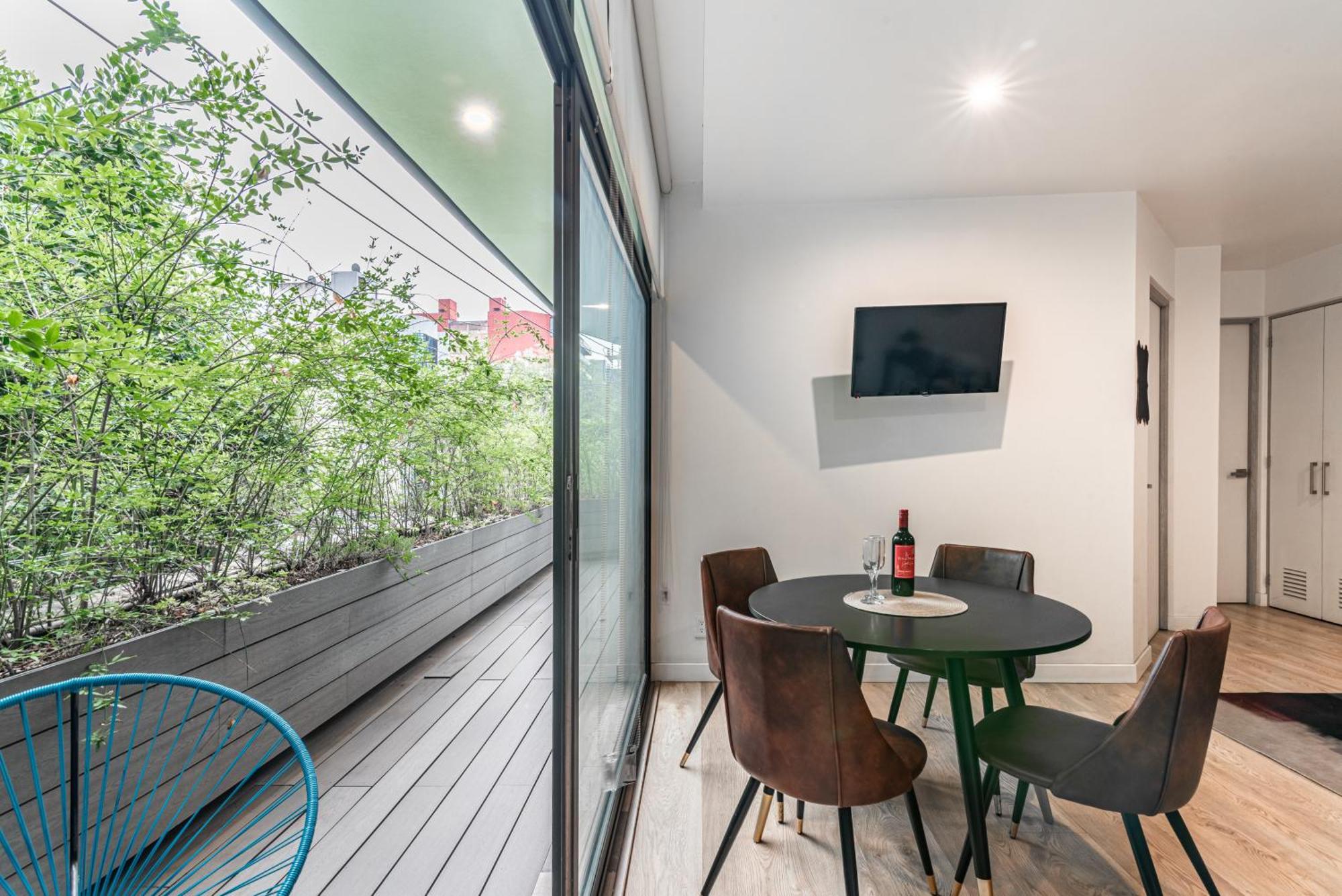 Insurgentes Private Balcony, Roof Lounge Apartment *