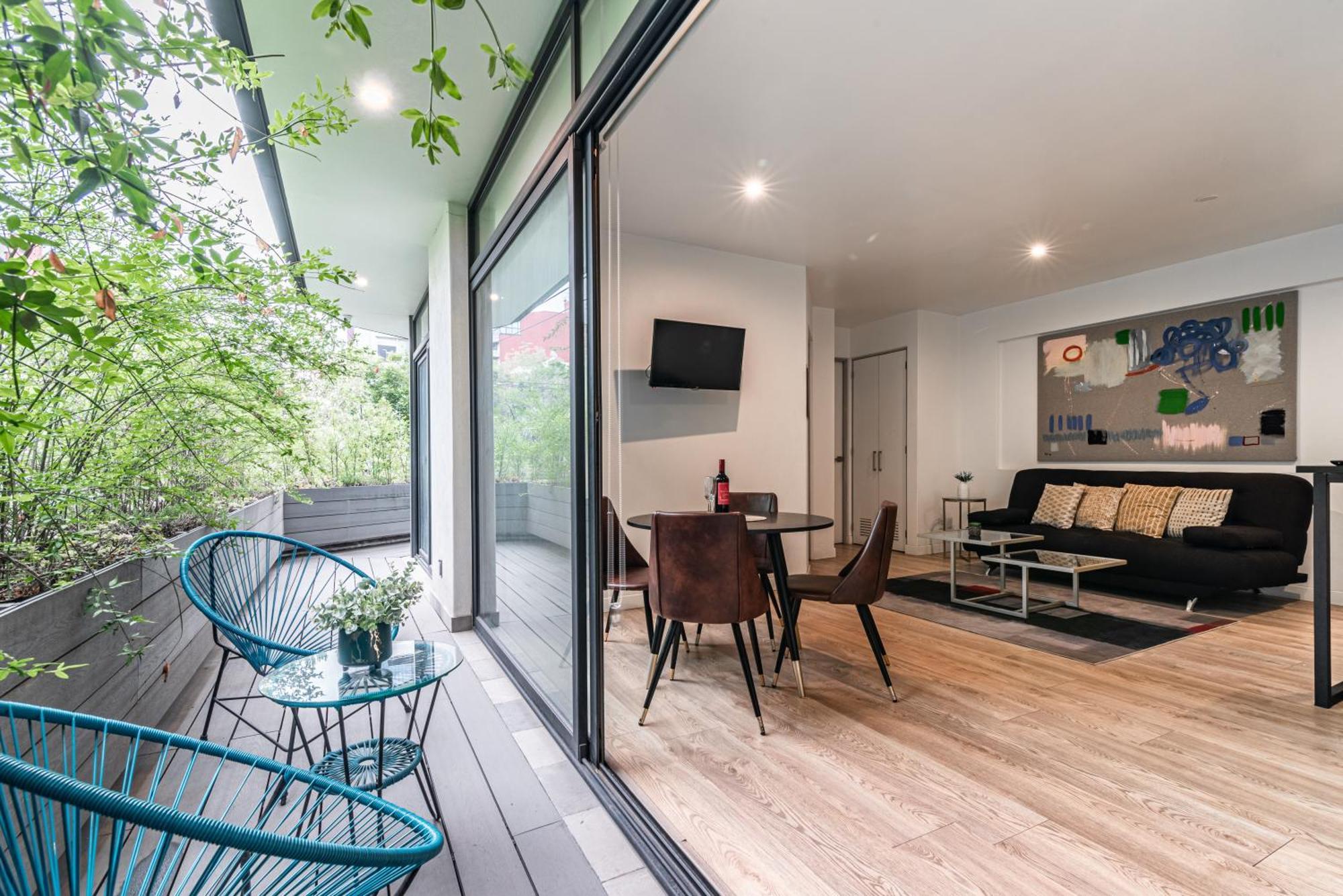 Insurgentes Private Balcony, Roof Lounge Apartment Mexico City